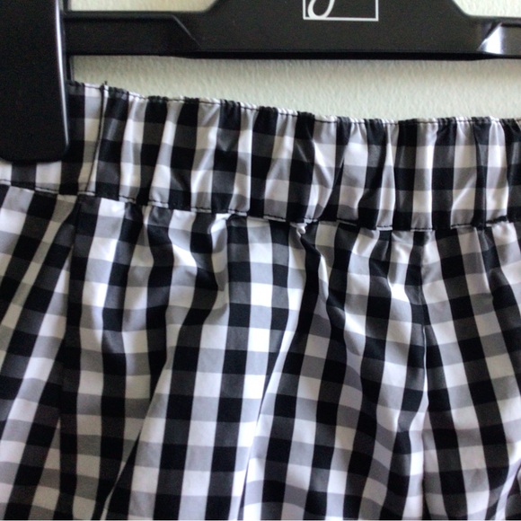 Liv Crop Pants - Picture 2 of 4